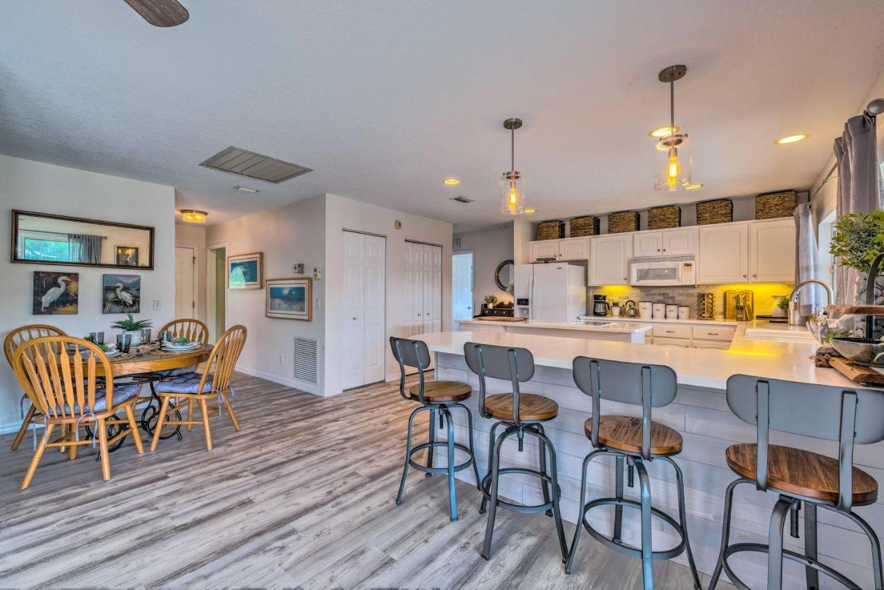 Withlacoochee River House With Dock And Kayaks! Yankeetown Eksteriør bilde